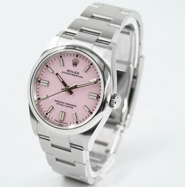 Rolex Oyster Perpetual 126000 Image 2